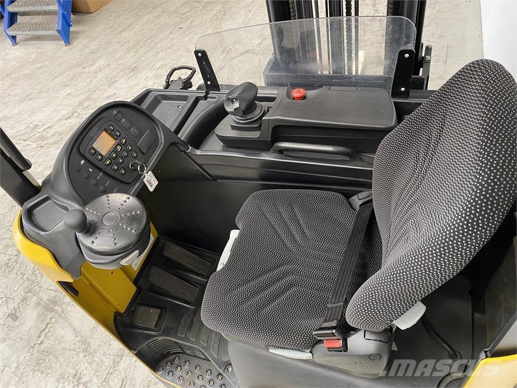 Yale MR16 Retraky