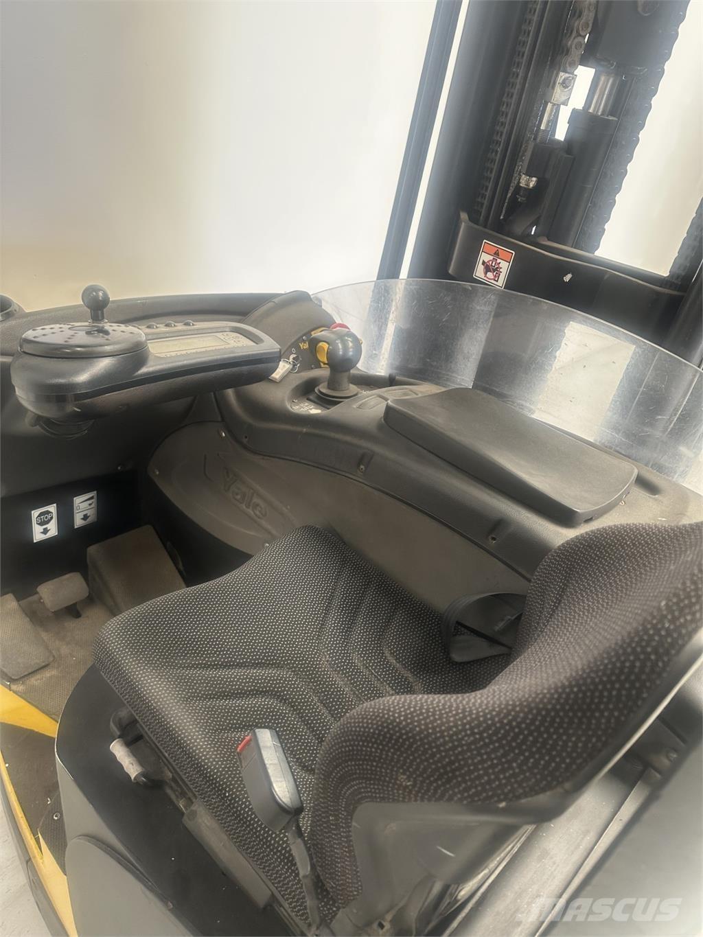Yale MR16H Retraky