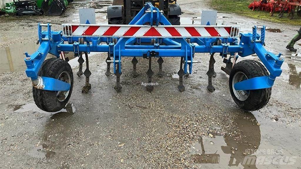  Carre C2M Brány