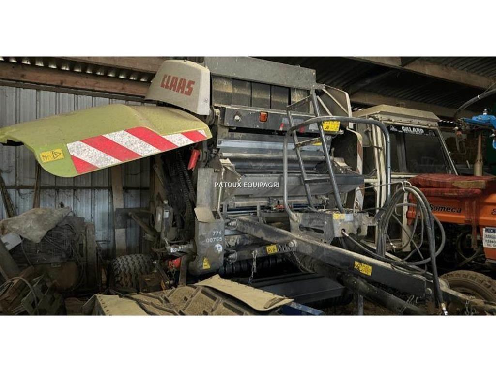 CLAAS VARIANT 370 Lisy na okrúhle balíky