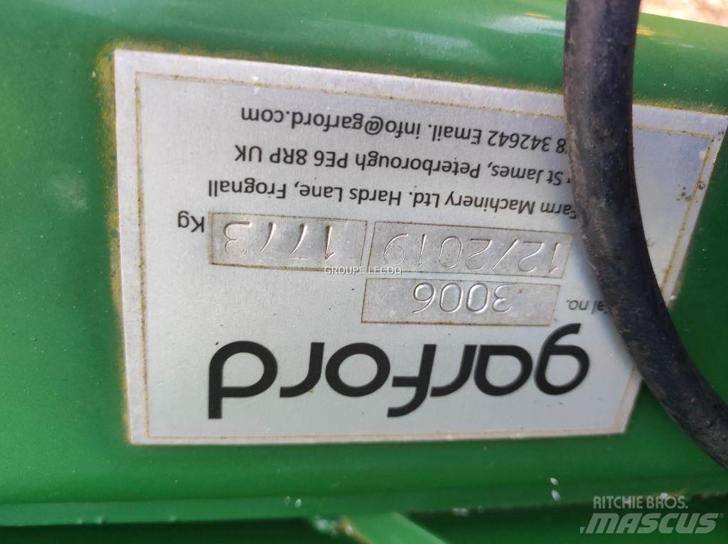 Garford ROBOCROP Riadkové kultivátory