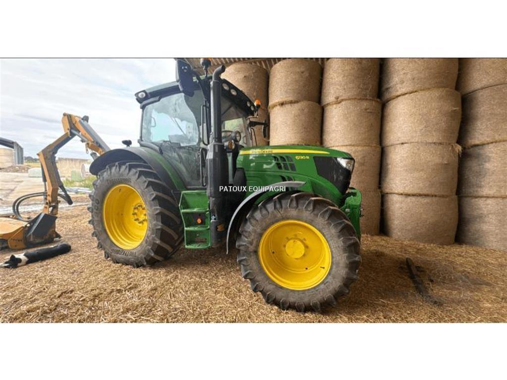 John Deere 6130R Traktory