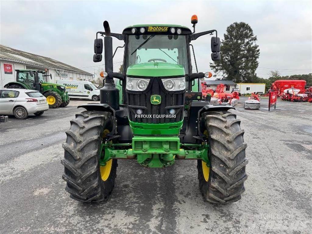 John Deere 6145M Traktory