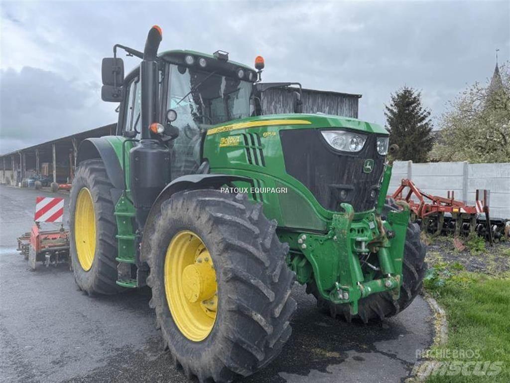 John Deere 6175M Traktory