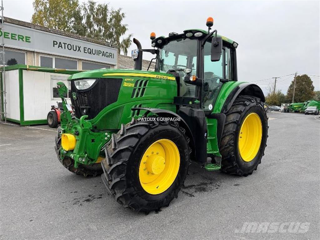 John Deere 6195M Traktory