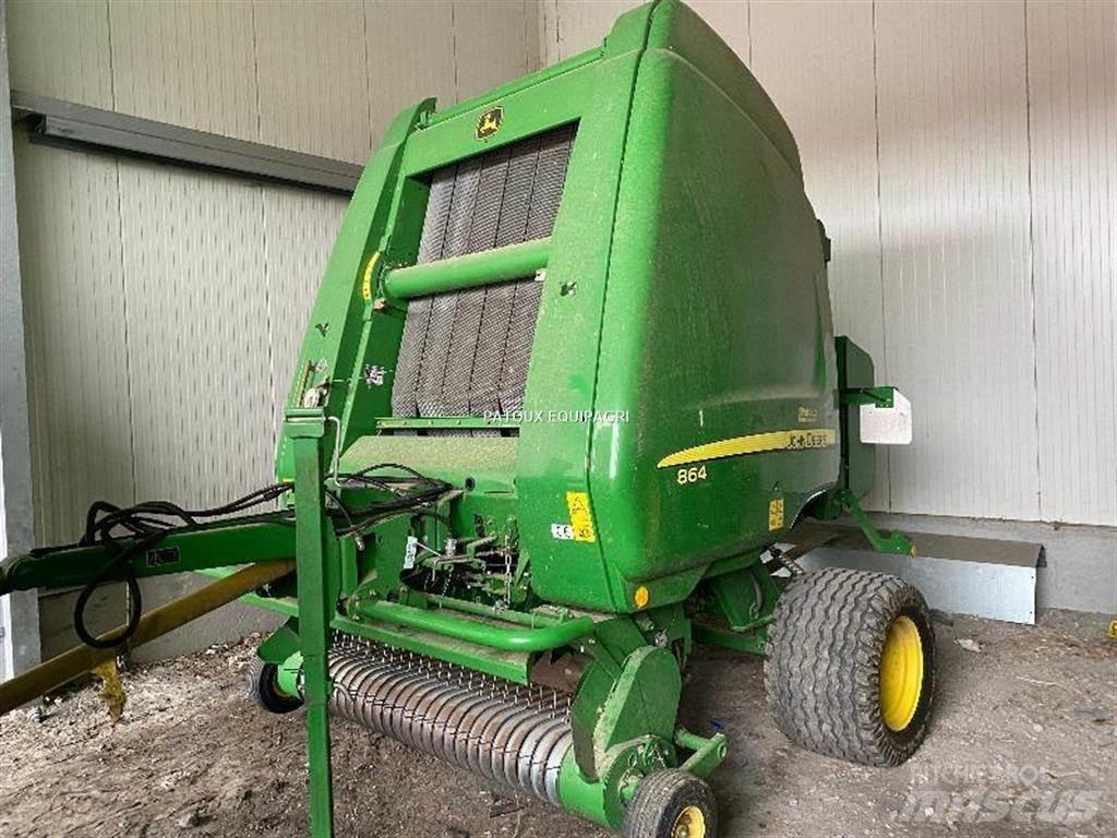 John Deere 864 Lisy na okrúhle balíky