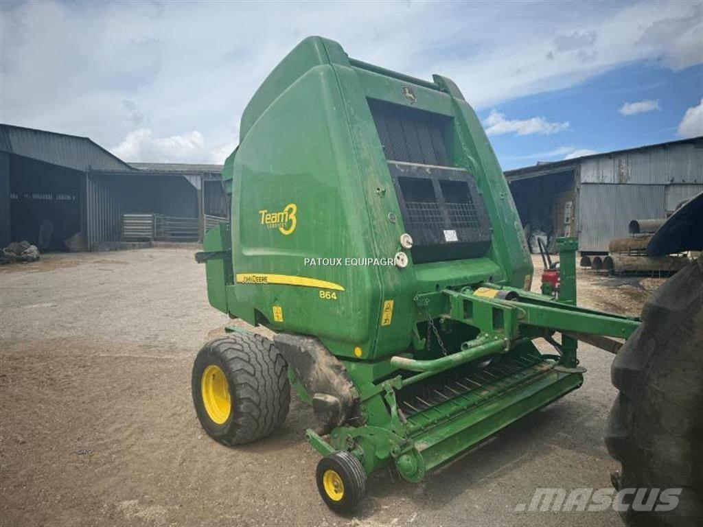 John Deere 864 Lisy na okrúhle balíky