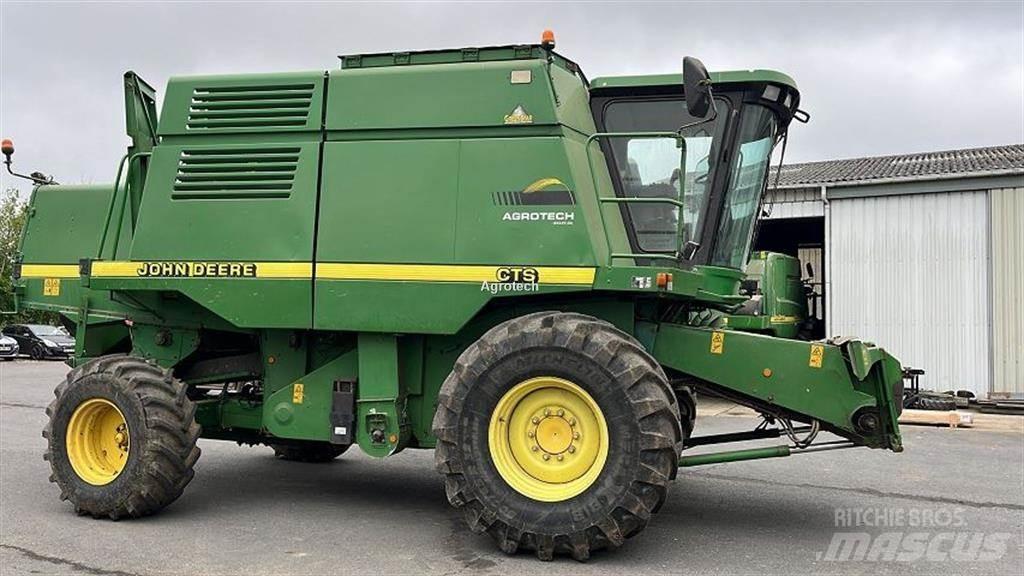 John Deere CTS Kombinované zberacie stroje