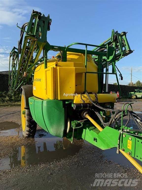 John Deere M740 Ťahané postrekovače