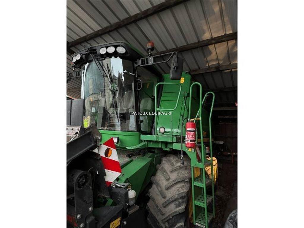 John Deere T560 Kombinované zberacie stroje