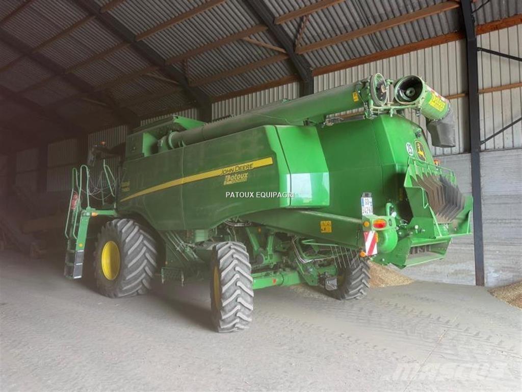 John Deere T660 Kombinované zberacie stroje