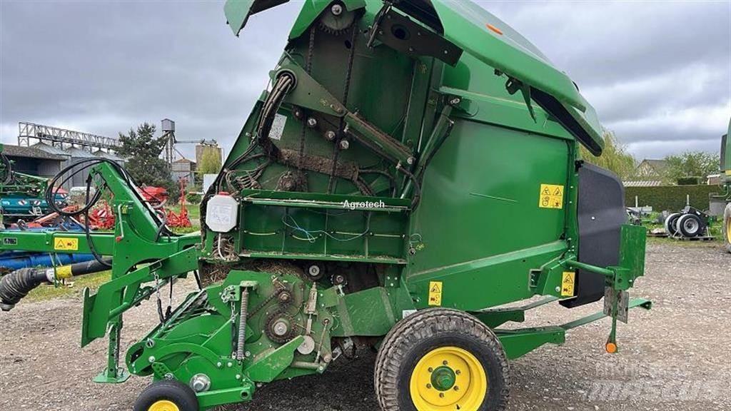 John Deere V461M Lisy na okrúhle balíky