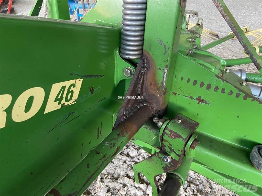 Krone Swardro 46 Obracače a zhrabovače sena