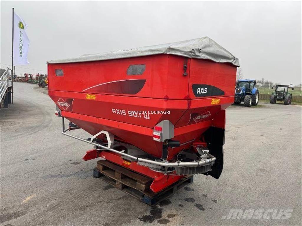 Kuhn AXIS50.1W Rozmetadlá priemyselných hnojív