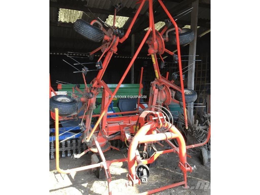 Kuhn GF5801 Obracače a zhrabovače sena
