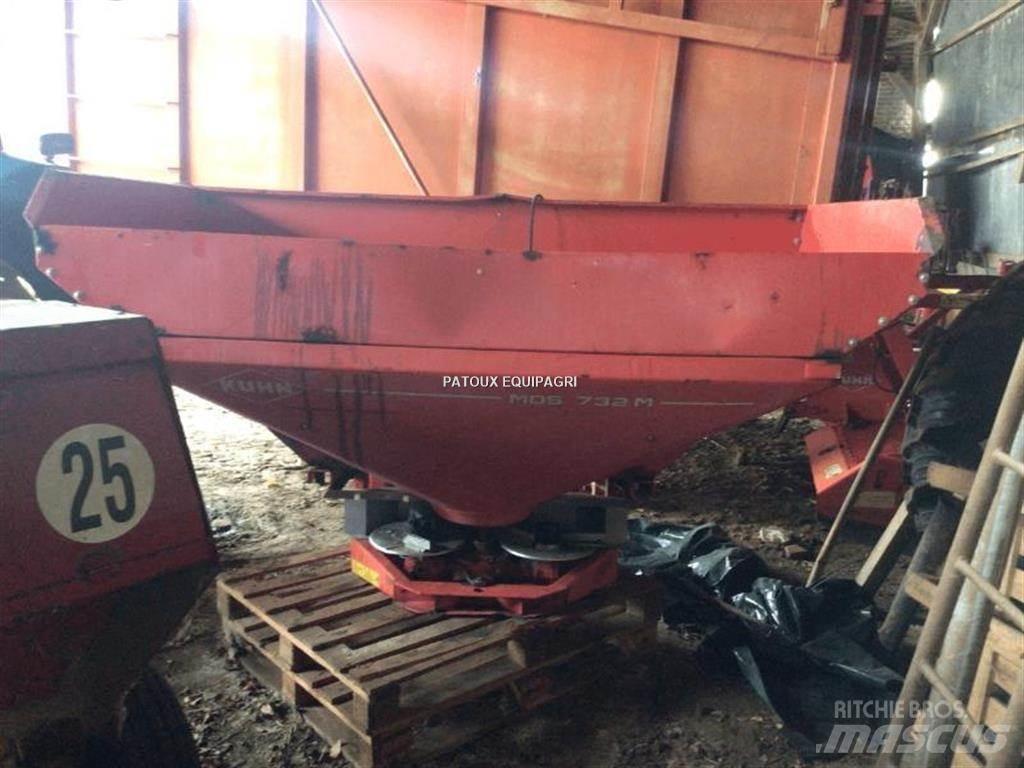 Kuhn MDS732 Rozmetadlá priemyselných hnojív