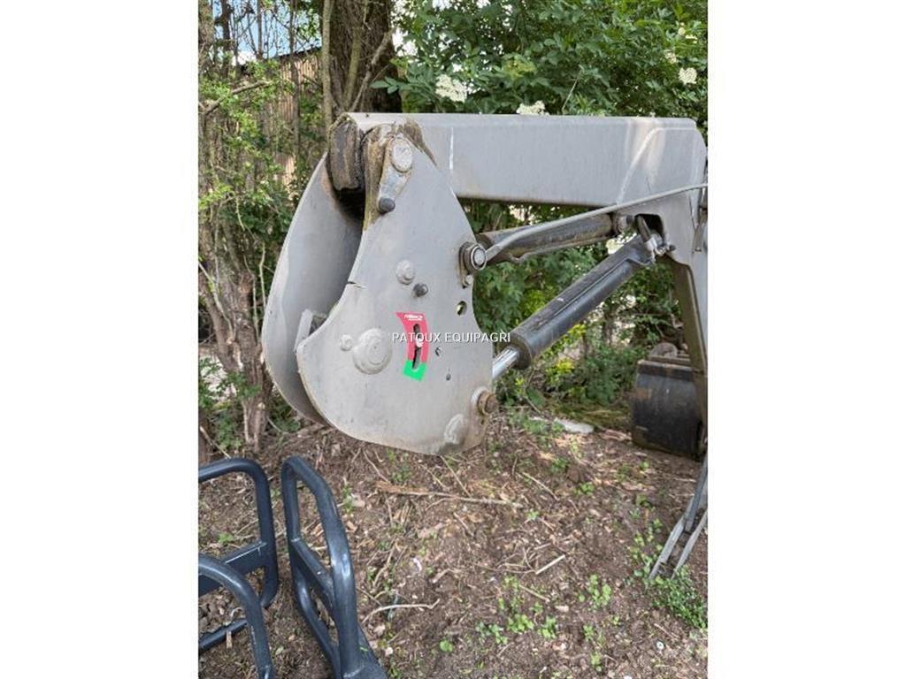 Mailleux T417 Čelné nakladače a rýpadlá