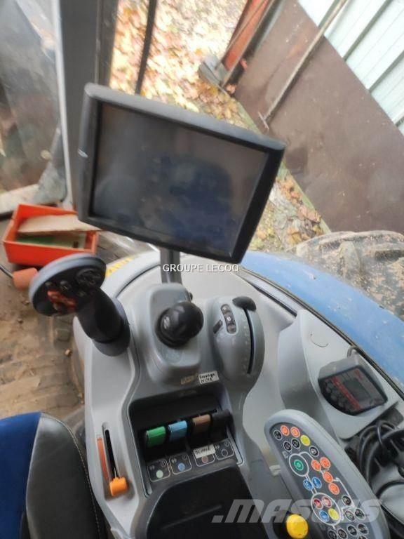 New Holland T7.210 Traktory