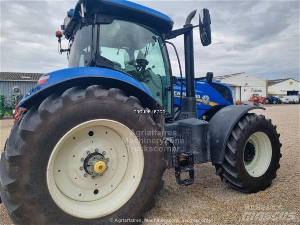 New Holland T7.270 Traktory