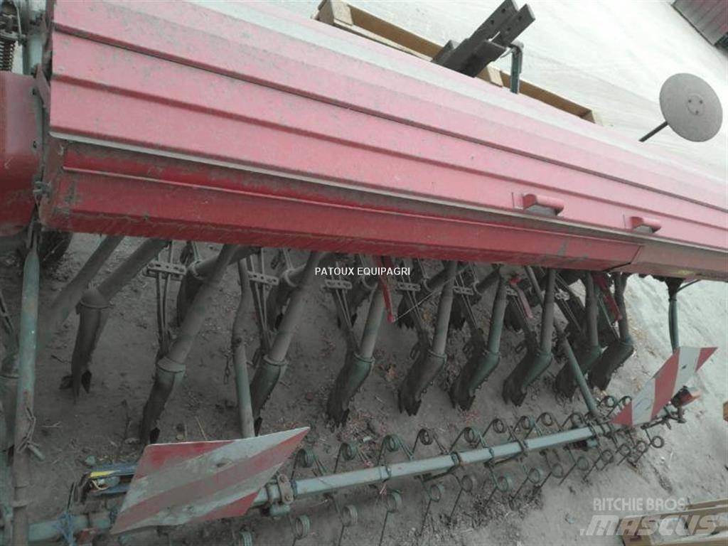 Nodet 19 RANGS Mechanické sejačky
