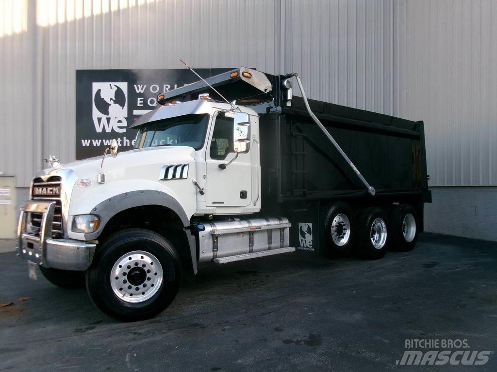 Mack GR64F Sklápače