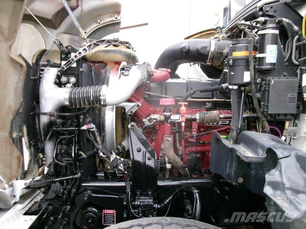 Mack GR64FR Sklápače