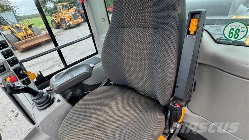 Volvo L 90 H Kolesové nakladače