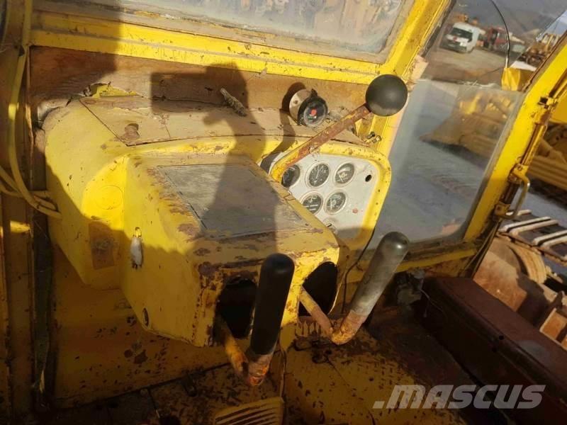 CAT D7 80 ΕΥΚΑΙΡΙΑ Stavebníctvo - ostatné