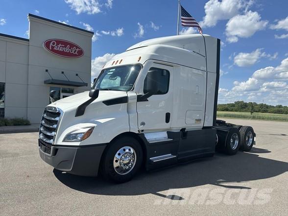 Freightliner CASCADIA 116 Ťahače