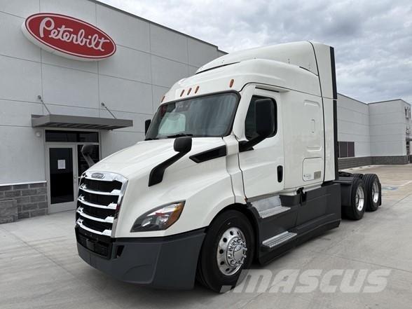 Freightliner CASCADIA 116 Ťahače