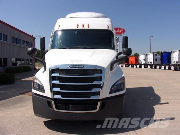 Freightliner CASCADIA 116 Ťahače