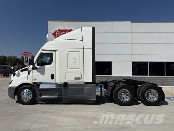 Freightliner CASCADIA 116 Ťahače
