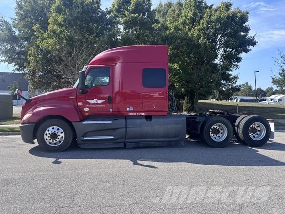 International LT Ťahače