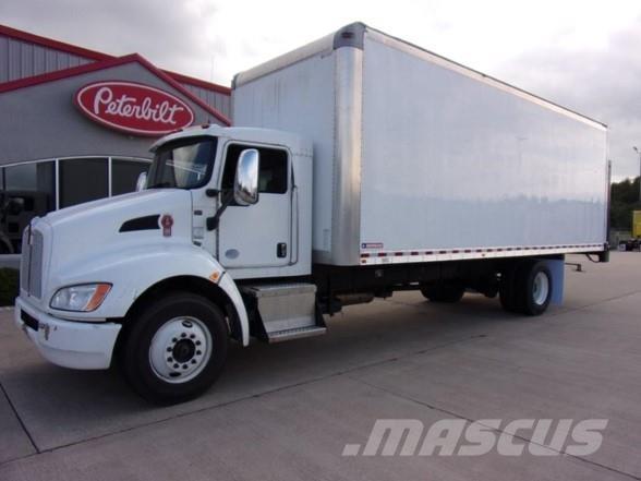 Kenworth T300 Skriňová nadstavba