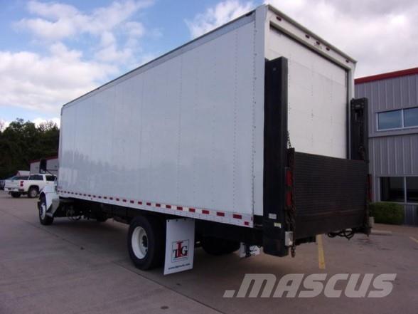 Kenworth T300 Skriňová nadstavba