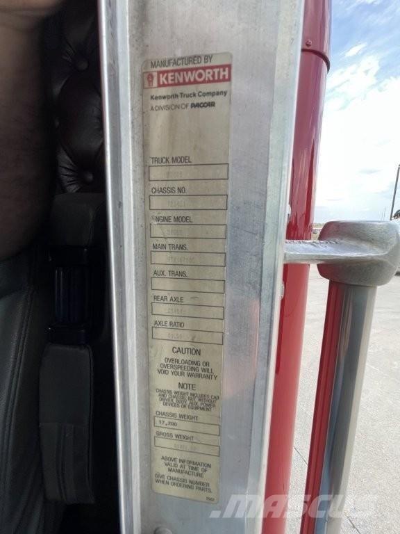 Kenworth W900B Ťahače