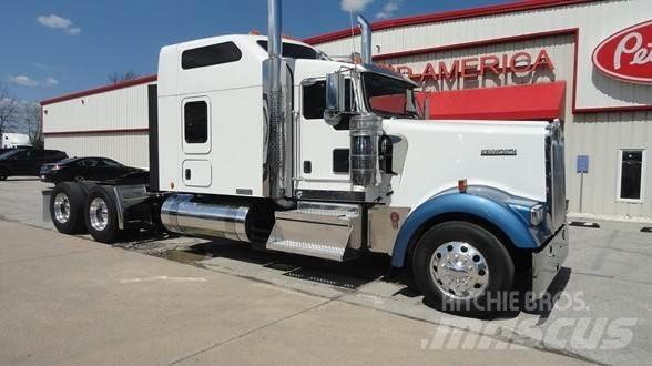 Kenworth W900L Ťahače