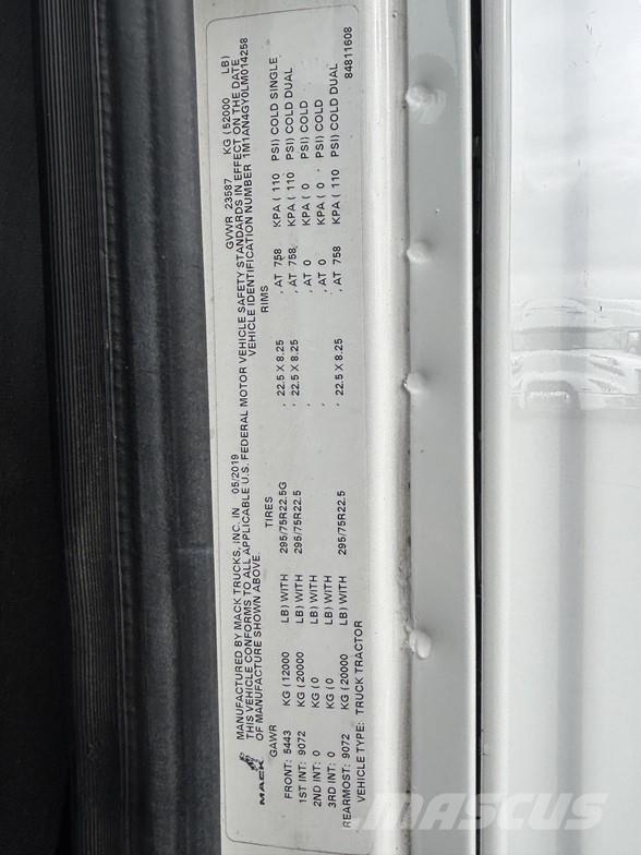 Mack ANTHEM 64T Ťahače