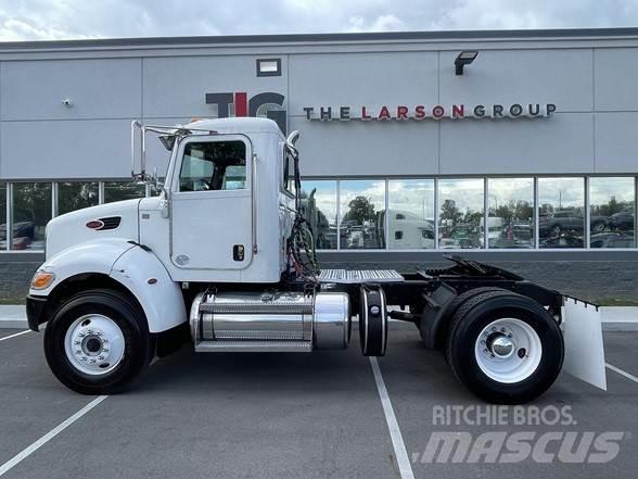 Peterbilt 337 Ťahače
