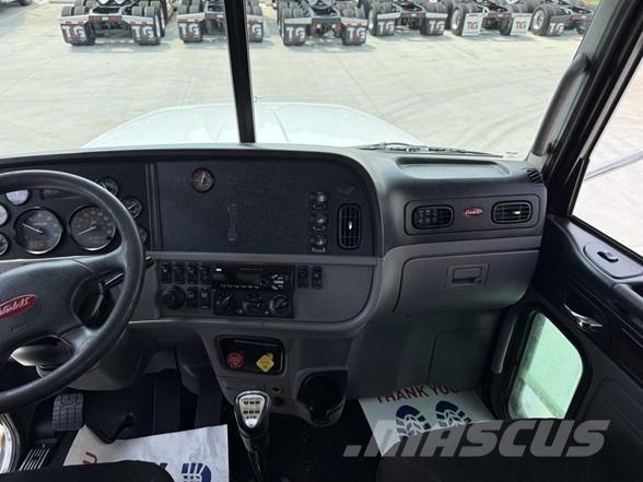 Peterbilt 367 Ťahače