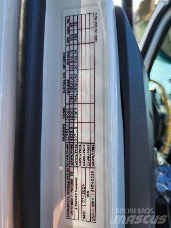 Peterbilt 536 Nákladné vozidlá bez nadstavby
