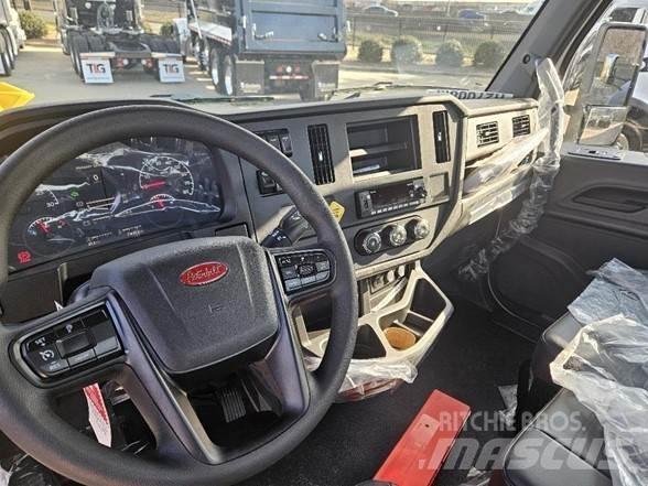 Peterbilt 536 Nákladné vozidlá bez nadstavby