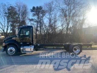 Peterbilt 536 Nákladné vozidlá bez nadstavby