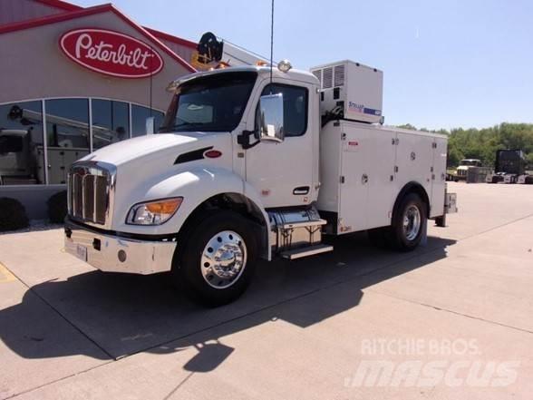 Peterbilt 536 Stavebníctvo - ostatné