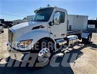 Peterbilt 537 Nákladné vozidlá bez nadstavby