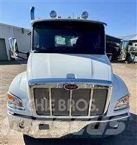 Peterbilt 537 Nákladné vozidlá bez nadstavby