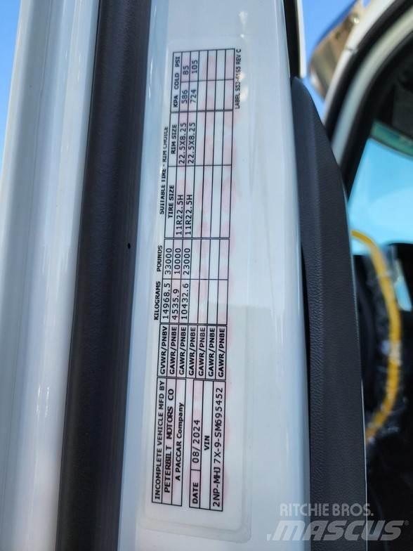 Peterbilt 537 Smetiarske vozidlá