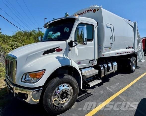 Peterbilt 537 Smetiarske vozidlá