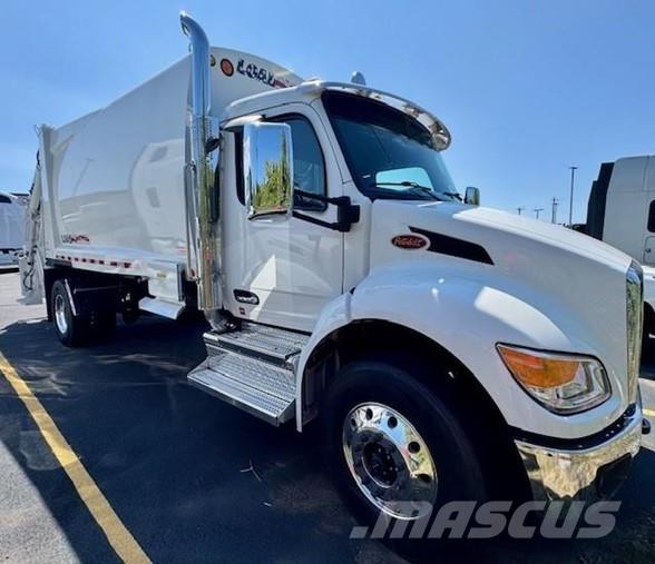 Peterbilt 537 Smetiarske vozidlá