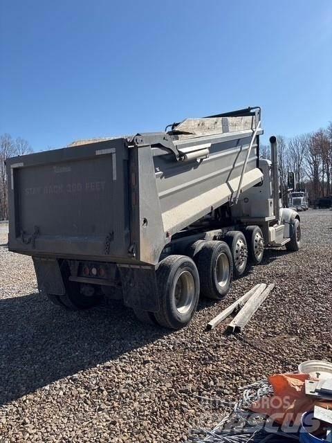 Peterbilt 567 Sklápače